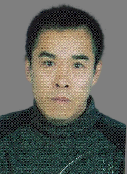 李勇